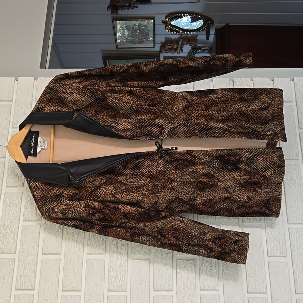 Vintage Animal print blazer with front ties